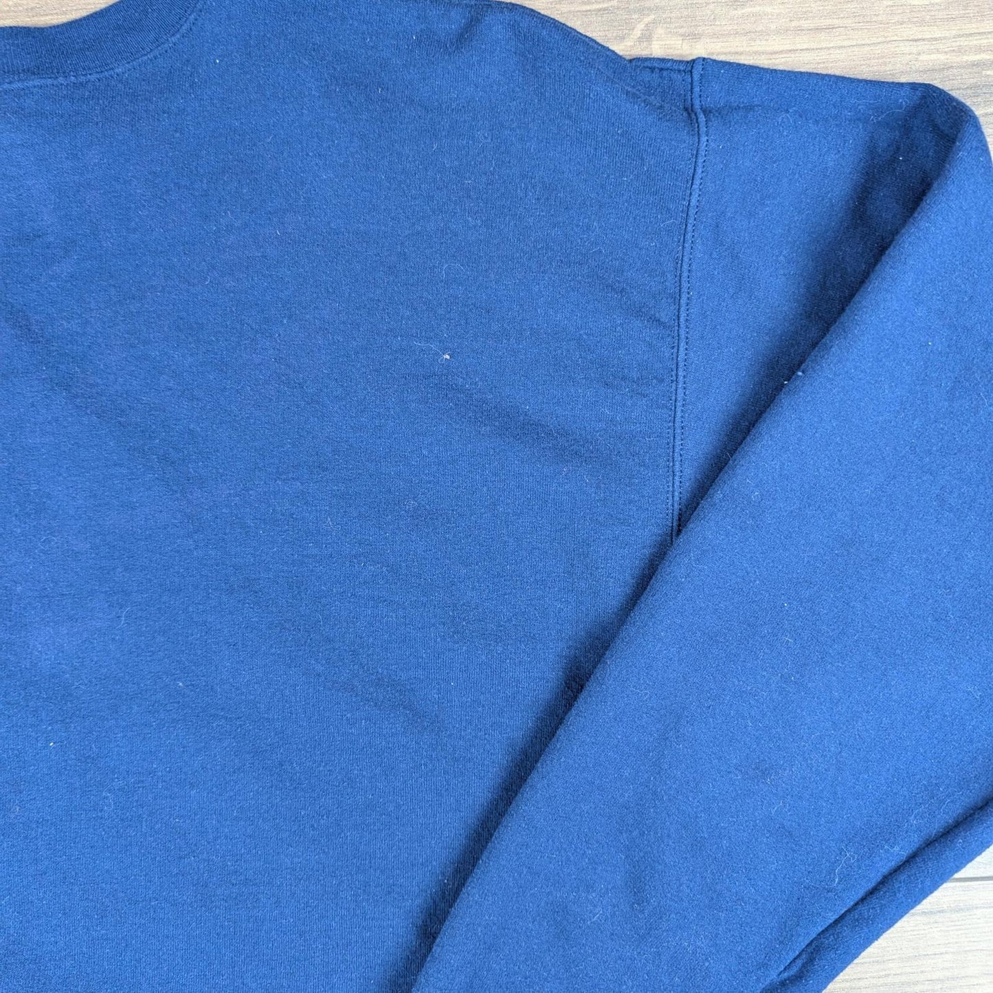 Navy Retro Walt Disney World Hanes Graphic Sweatshirt Size M