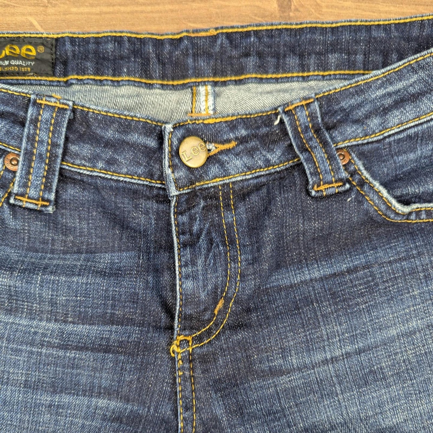 Vintage Lee Blue Low Rise Denim Shorts W31