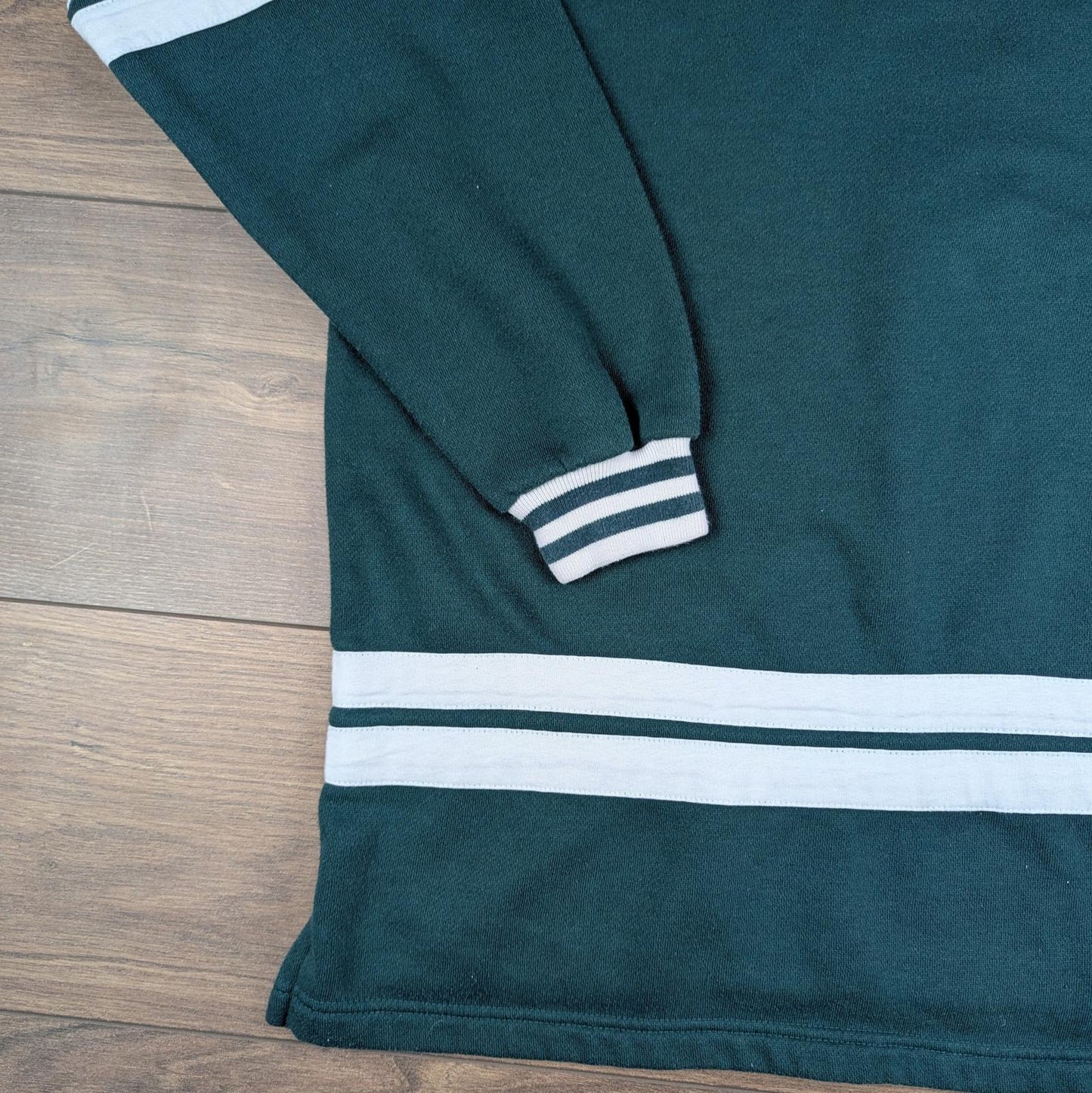 Vintage 1990s Green Mickey Mouse Embroidered Disney Jersey Sweatshirt Size L