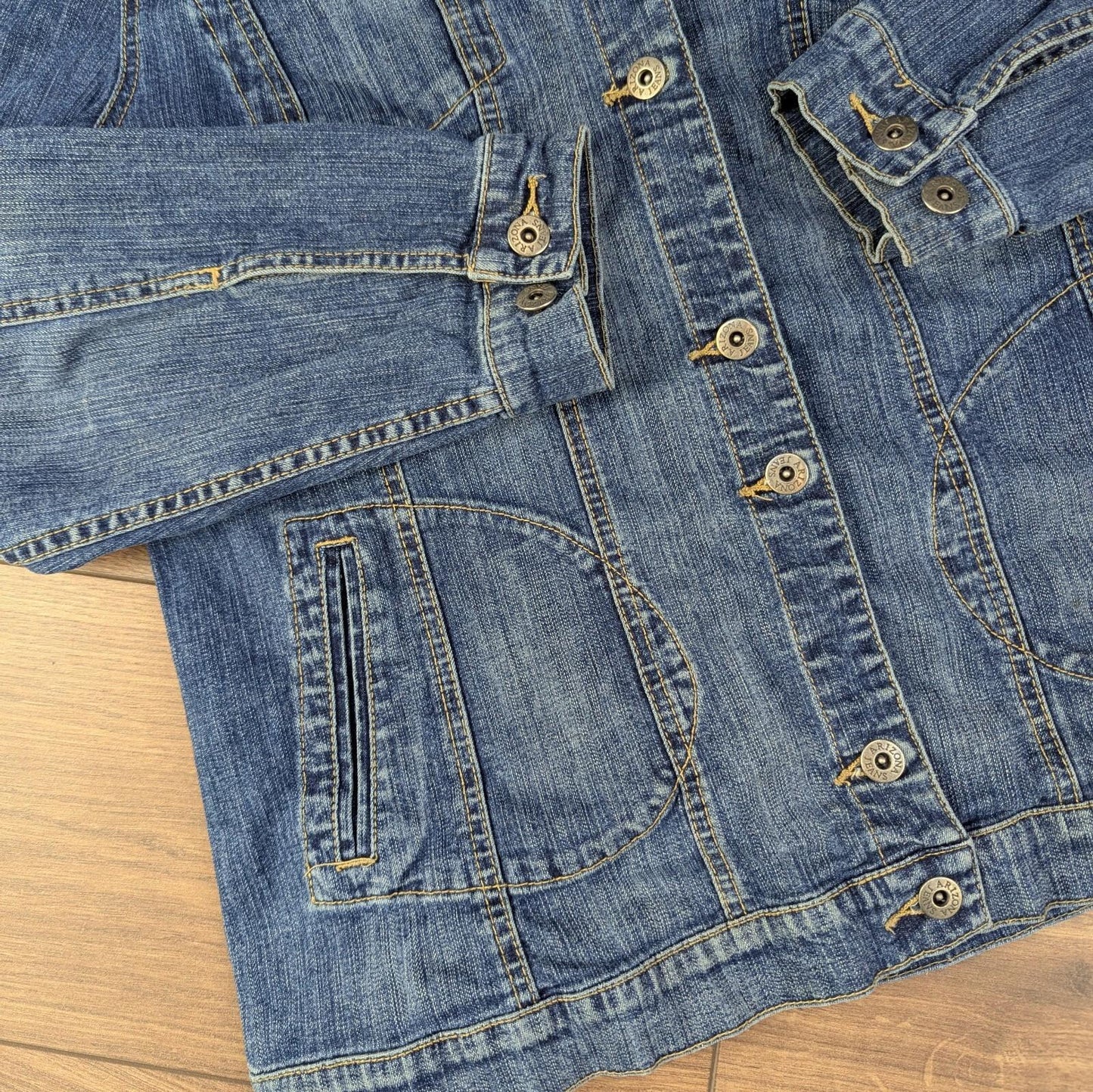 Vintage 2000s Blue Fitted Denim Jacket Size L/XL