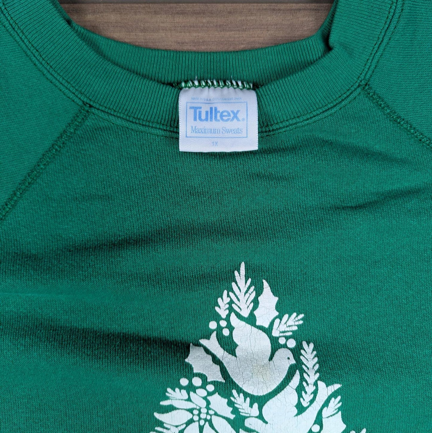 90s Vintage Peace on Earth Christmas Tree Jumper Sweatshirt Size XL