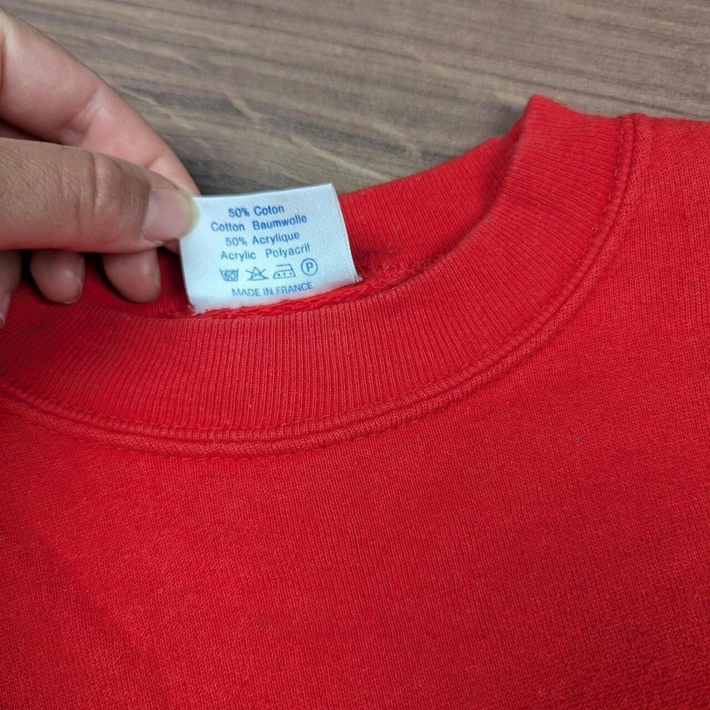 Vintage 1980's Red Latin Graphic Sweatshirt Jumper