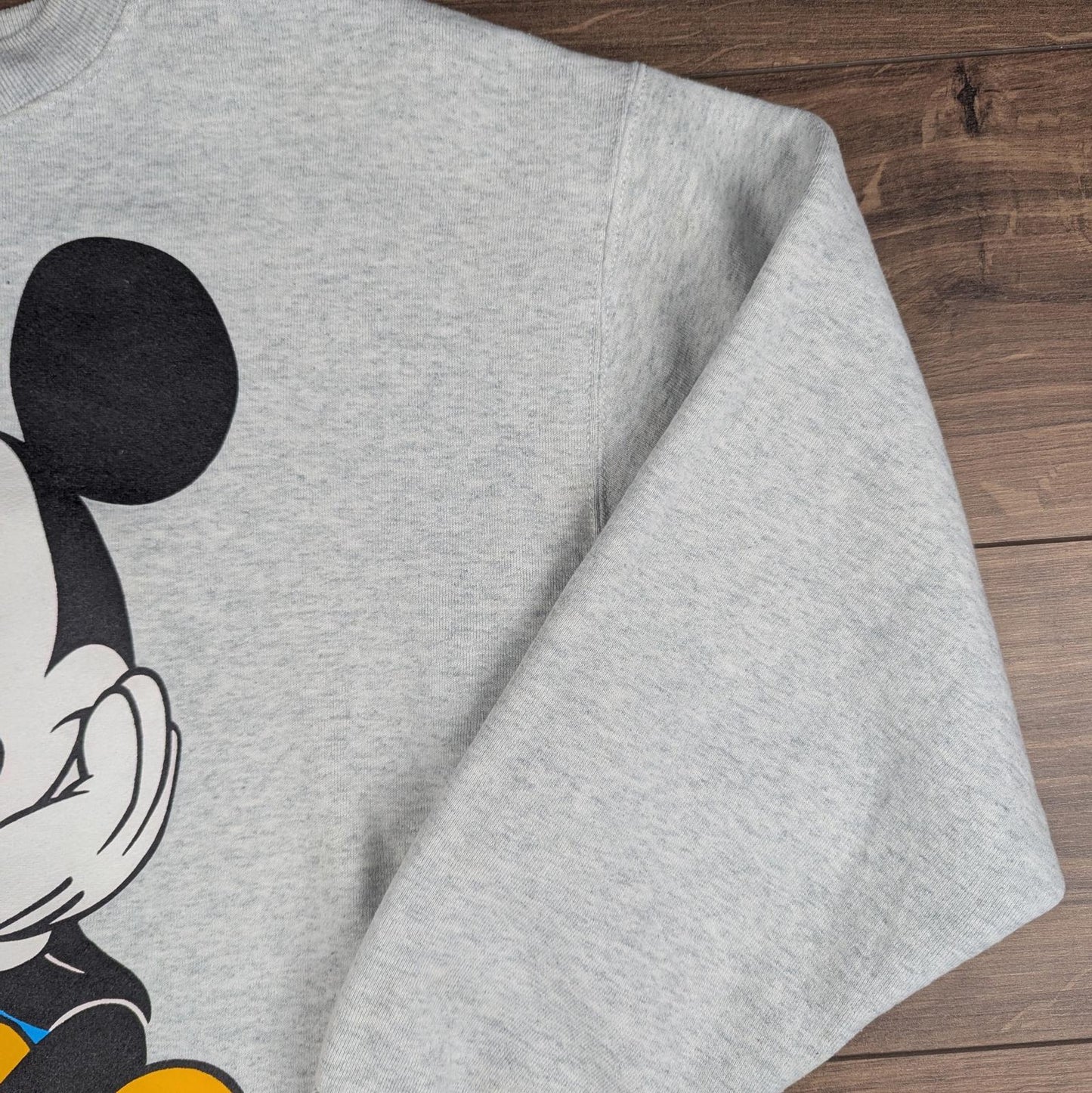 1990s Vintage Disney Mickey Mouse Graphic Grey Sweatshirt Jumper Size L