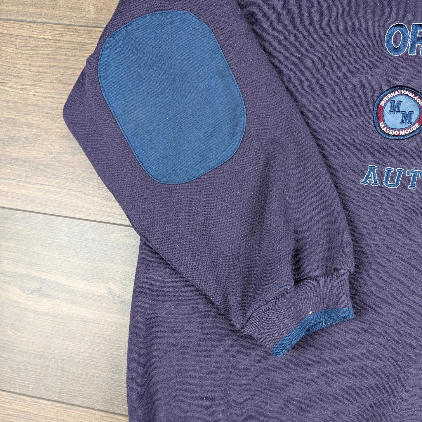 1990s Vintage Disney Mickey Mouse Retro Embroidered Purple Sweatshirt Size XL