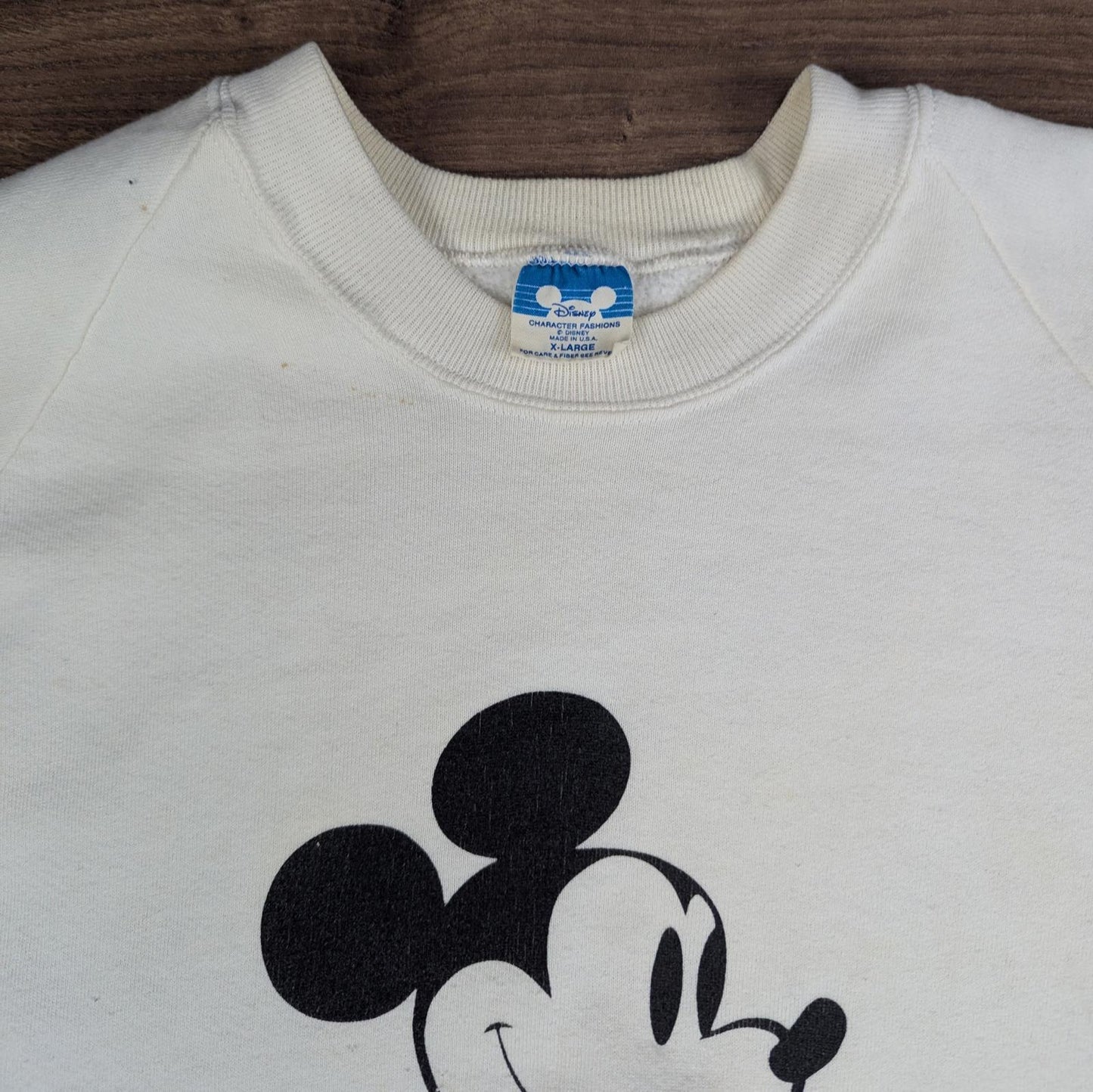1980s Vintage Disney Mickey Mouse Graphic Sweatshirt Jumper Size L