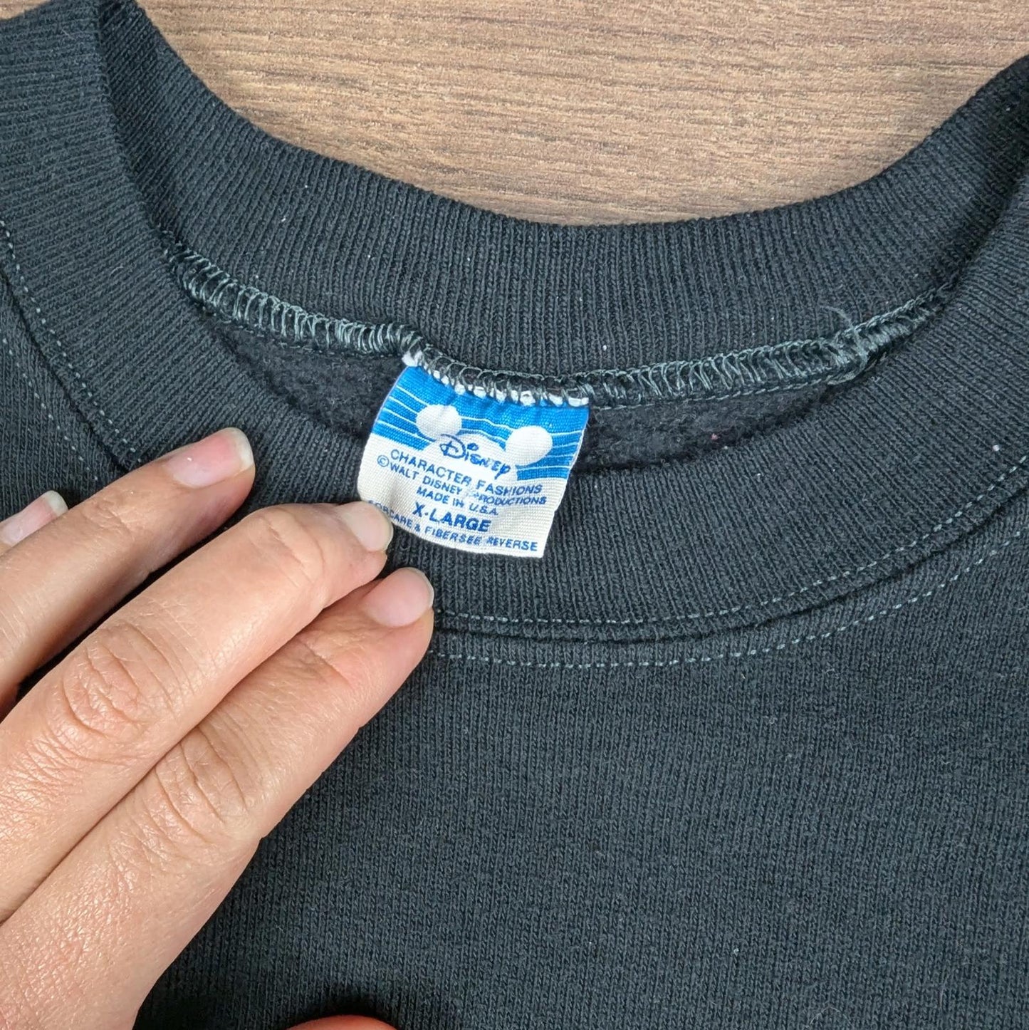 1980s Vintage Disney Mickey Mouse Black Sweatshirt Jumper Size L