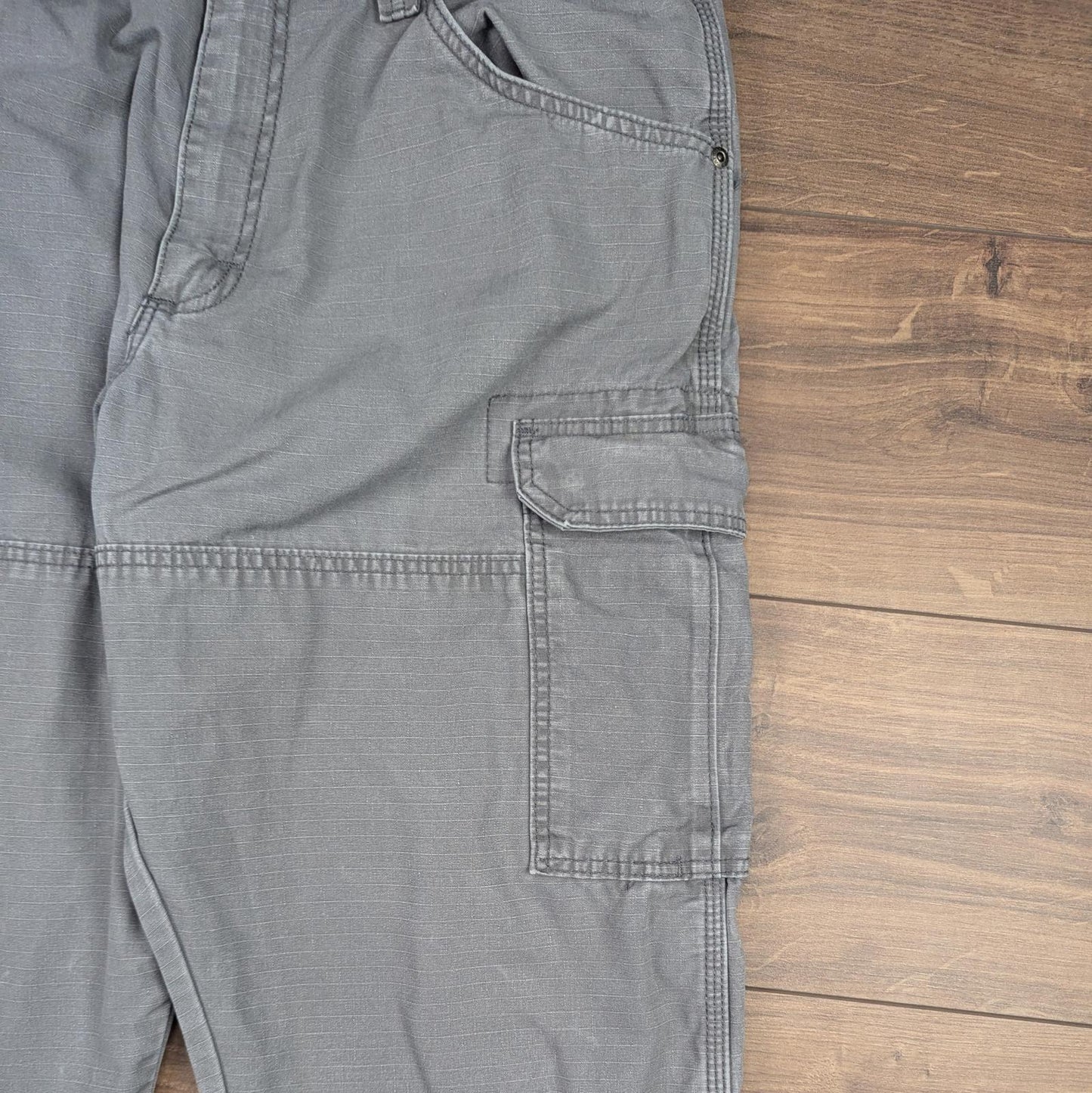 Grey Vintage Wrangler Riggs Workwear Carpenter Pants Lined Baggy Cargo W36 L30