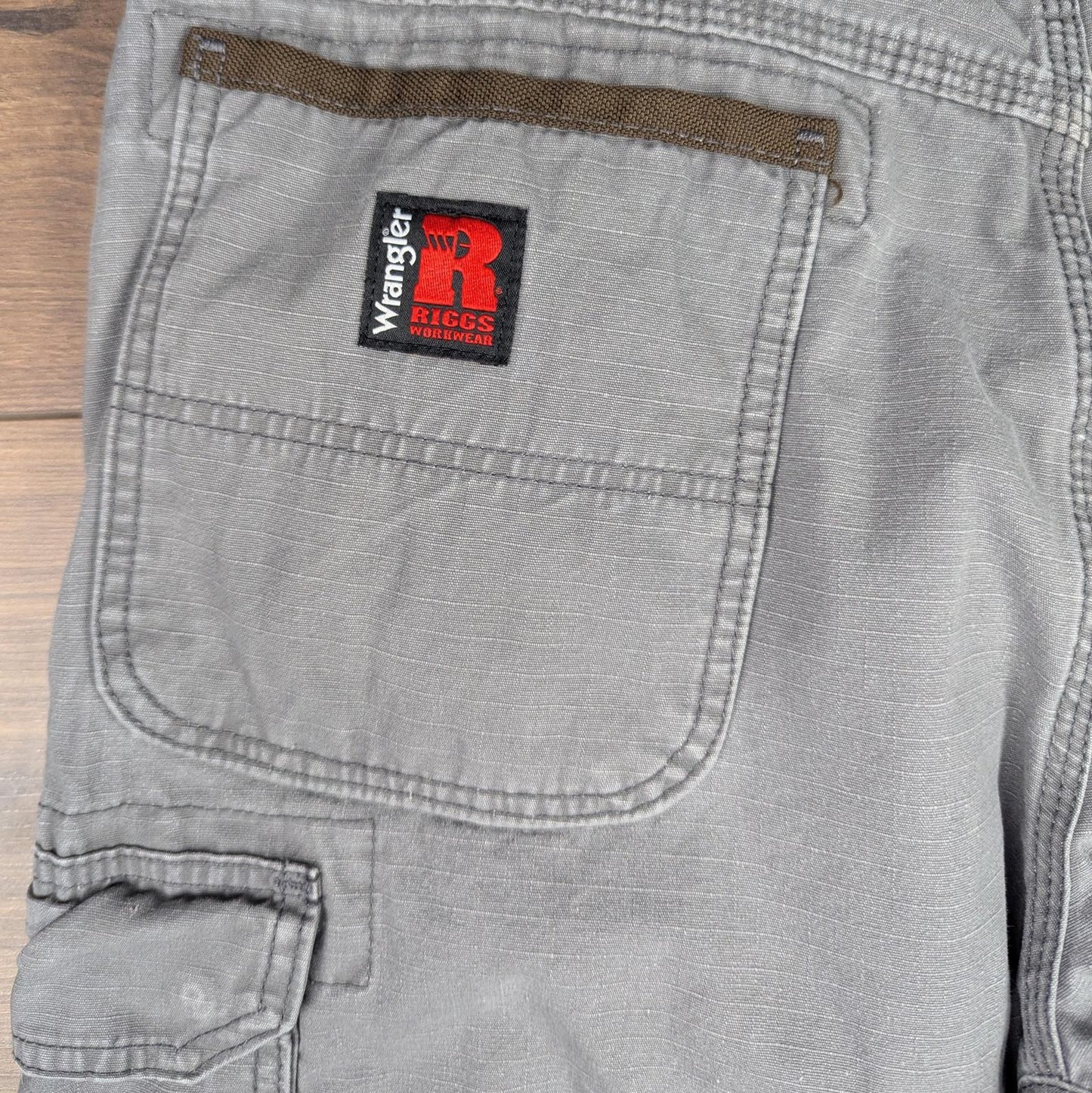 Grey Vintage Wrangler Riggs Workwear Carpenter Pants Lined Baggy Cargo W36 L30