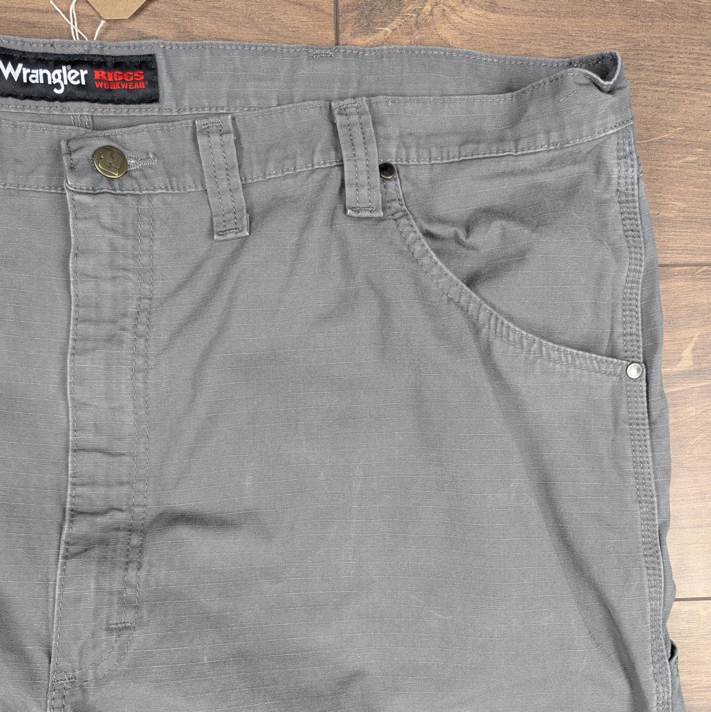 Grey Vintage Wrangler Riggs Workwear Carpenter Pants Cargo Straight Leg W46 L27