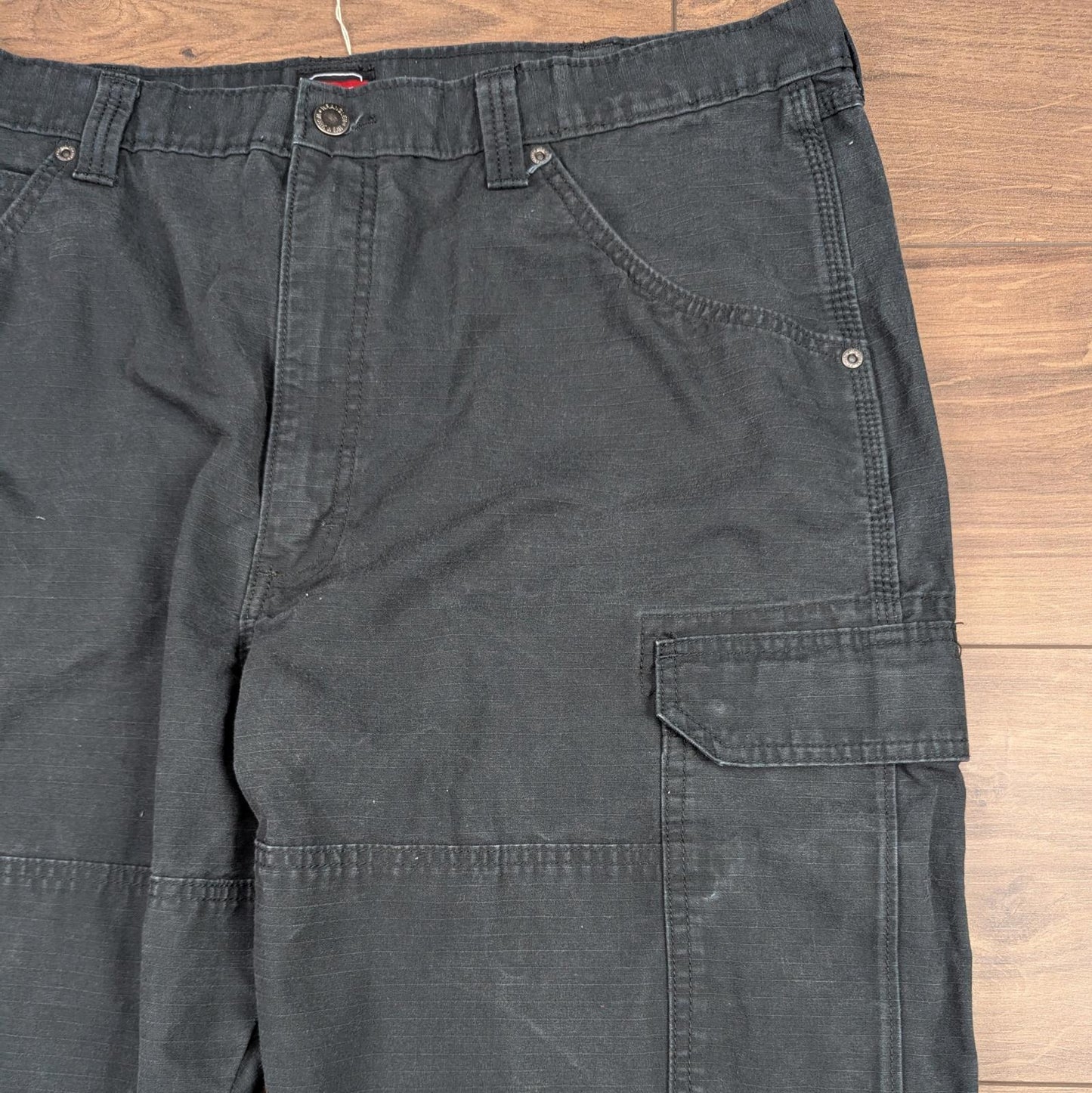 Black Wrangler Workwear Carpenter Pants Baggy Cargo Straight Leg W30 L32
