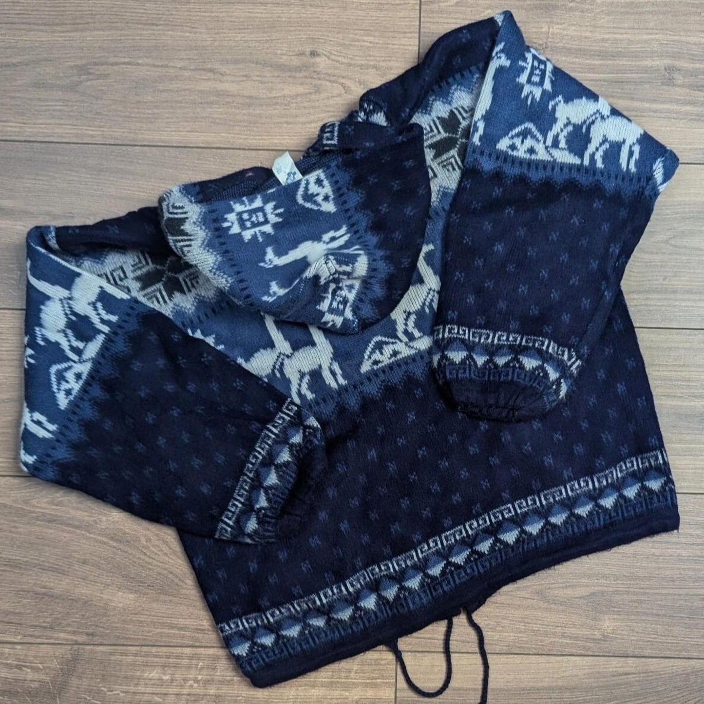 Vintage Blue/White 90s Icelandic Llama Winter Pattern Hooded Coat Jacket Men's M