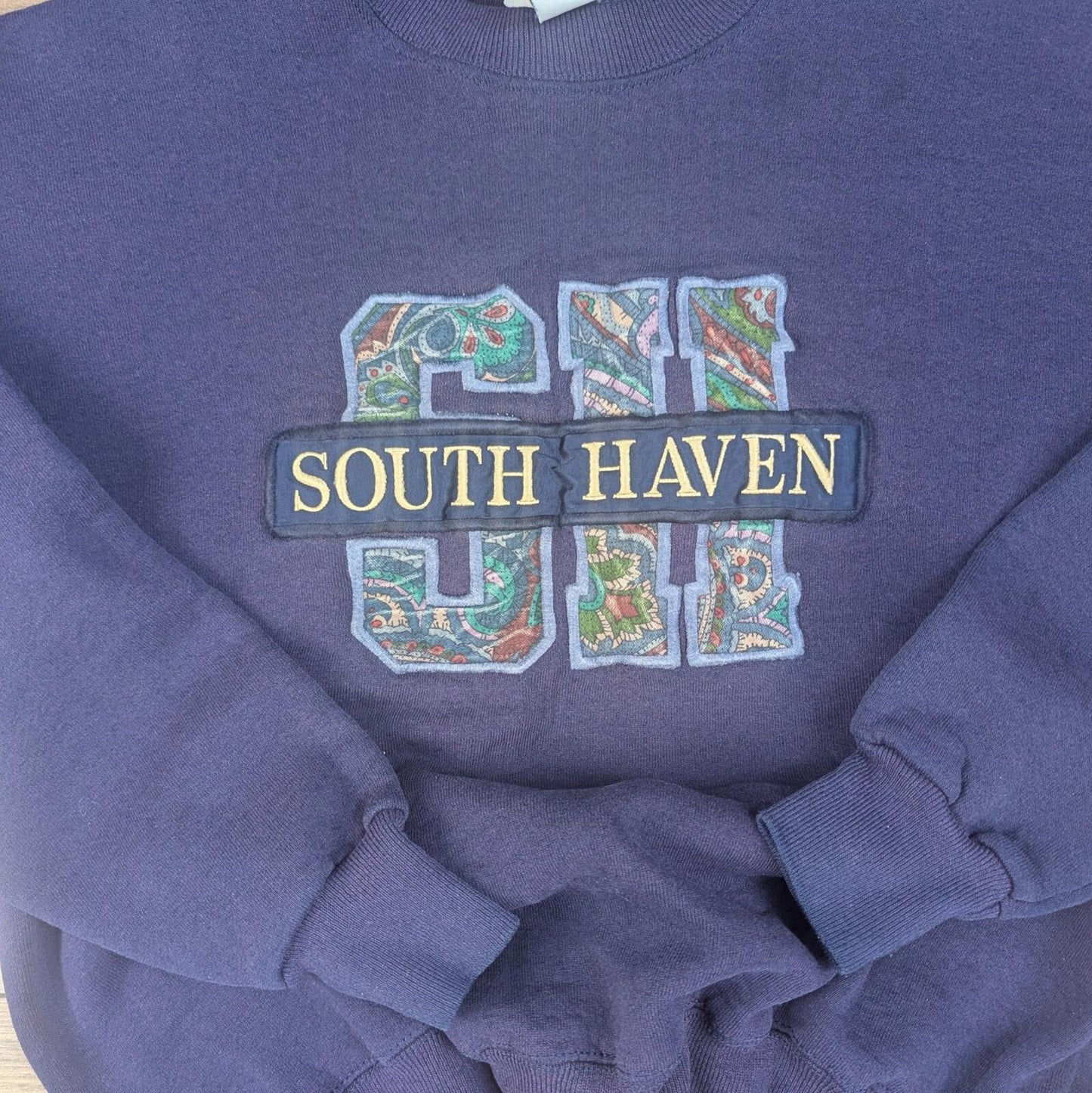 1990s Vintage Navy South Haven Paisley USA Sweatshirt Size L