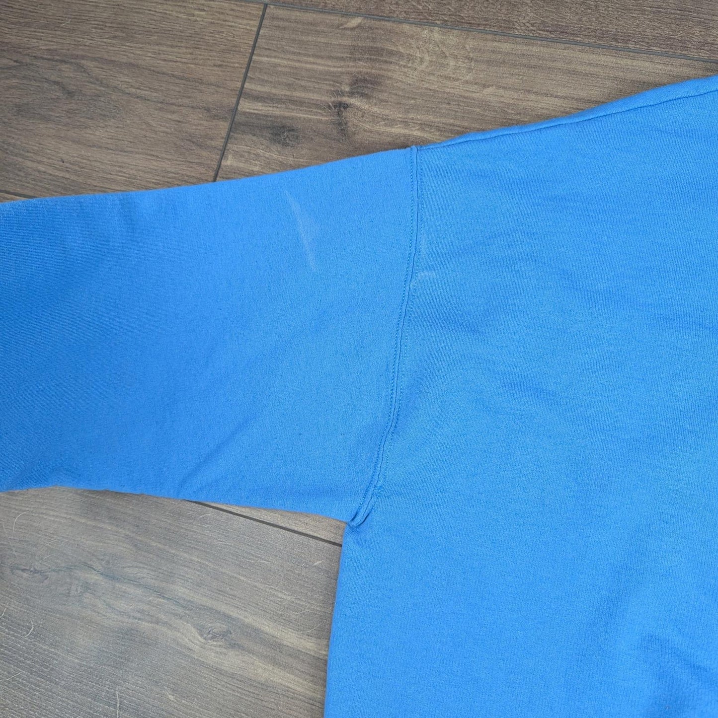 2000s Vintage Winnie the Pooh Blue Embroidered Sweatshirt Size XL