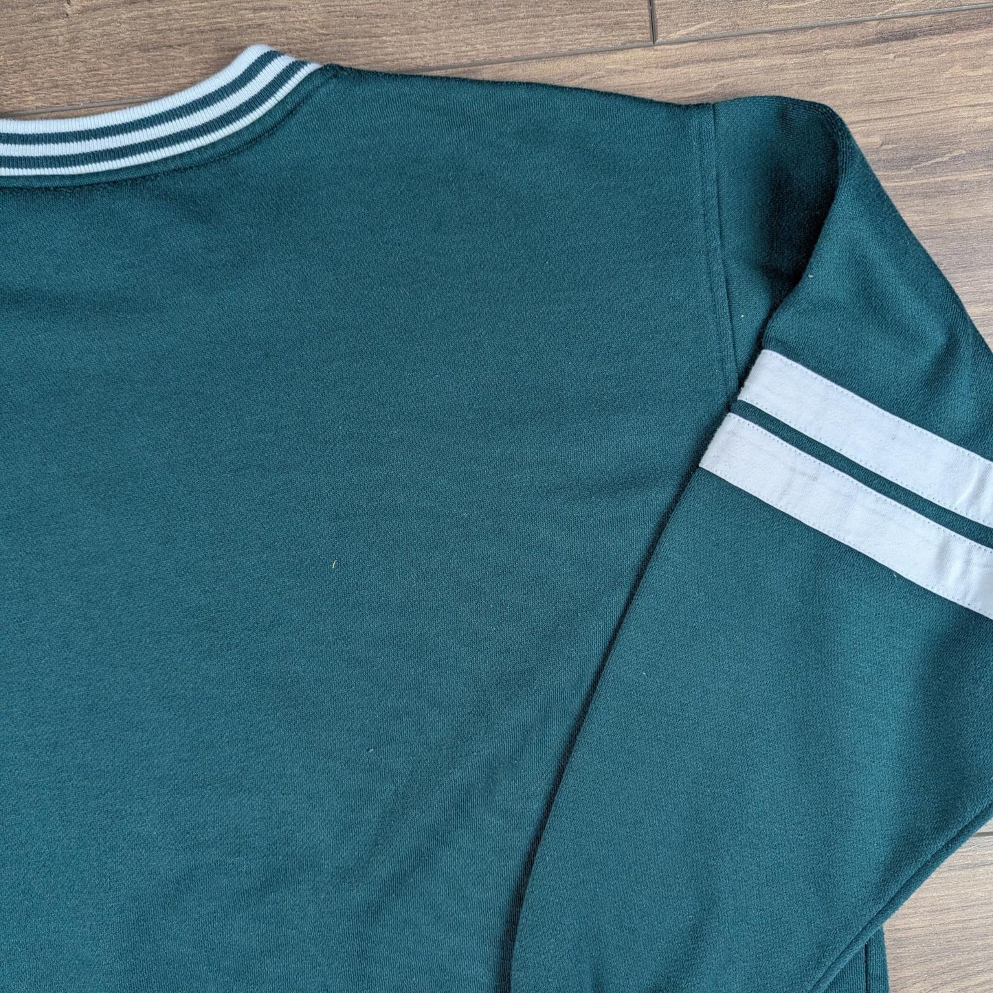 Vintage 1990s Green Mickey Mouse Embroidered Disney Jersey Sweatshirt Size L