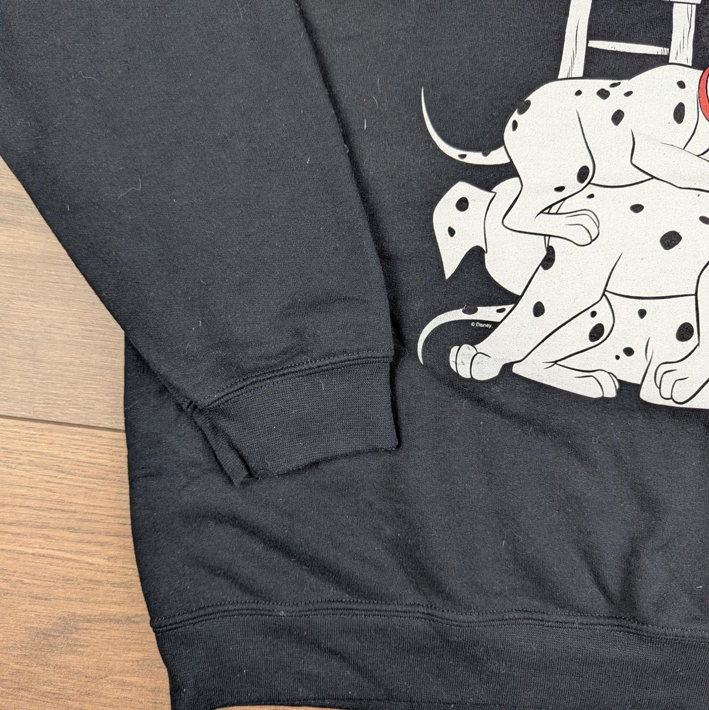 Black 101 Dalmatians Disney Graphic Sweatshirt Size L