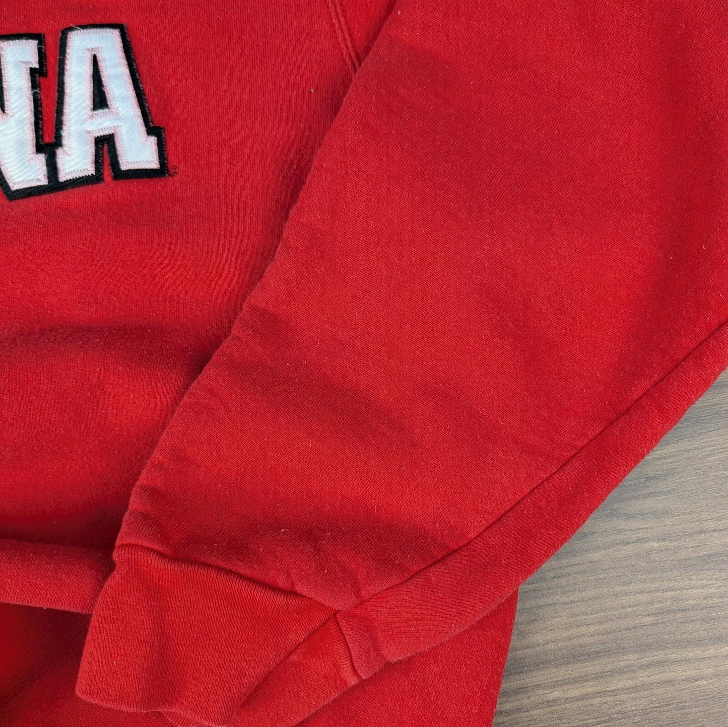 Red Vintage Indiana USA College Sweatshirt Size L
